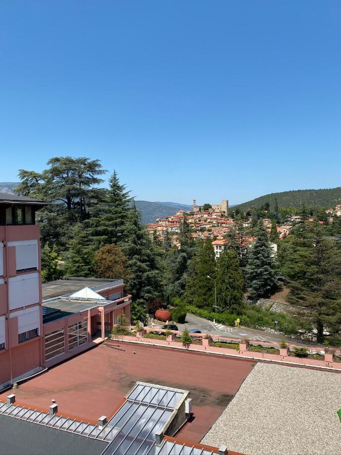 Les Thermes De Vernet-Les-Bains Exteriör bild